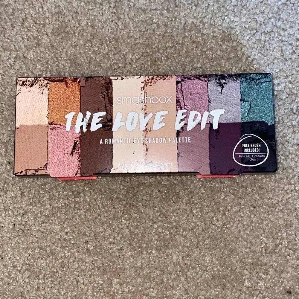 NWT Smashbox The Love Edit Romantic Eye Shawdow